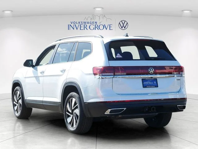 New 2026 White/off-white Volkswagen 2.0T SE w/Technology image 3