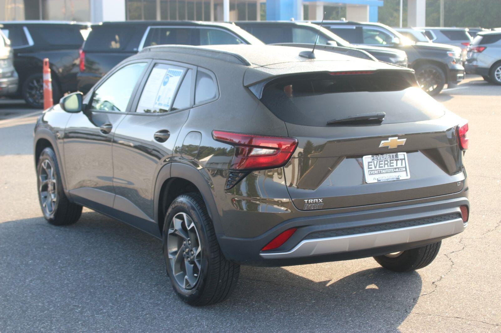 Used 2024 Harvest Bronze Metallic Chevrolet LT image 5