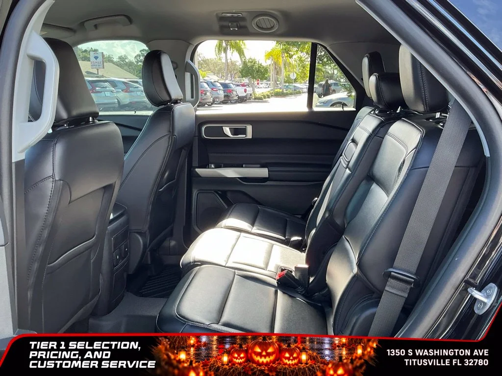 Used 2023 Black Ford XLT image 17
