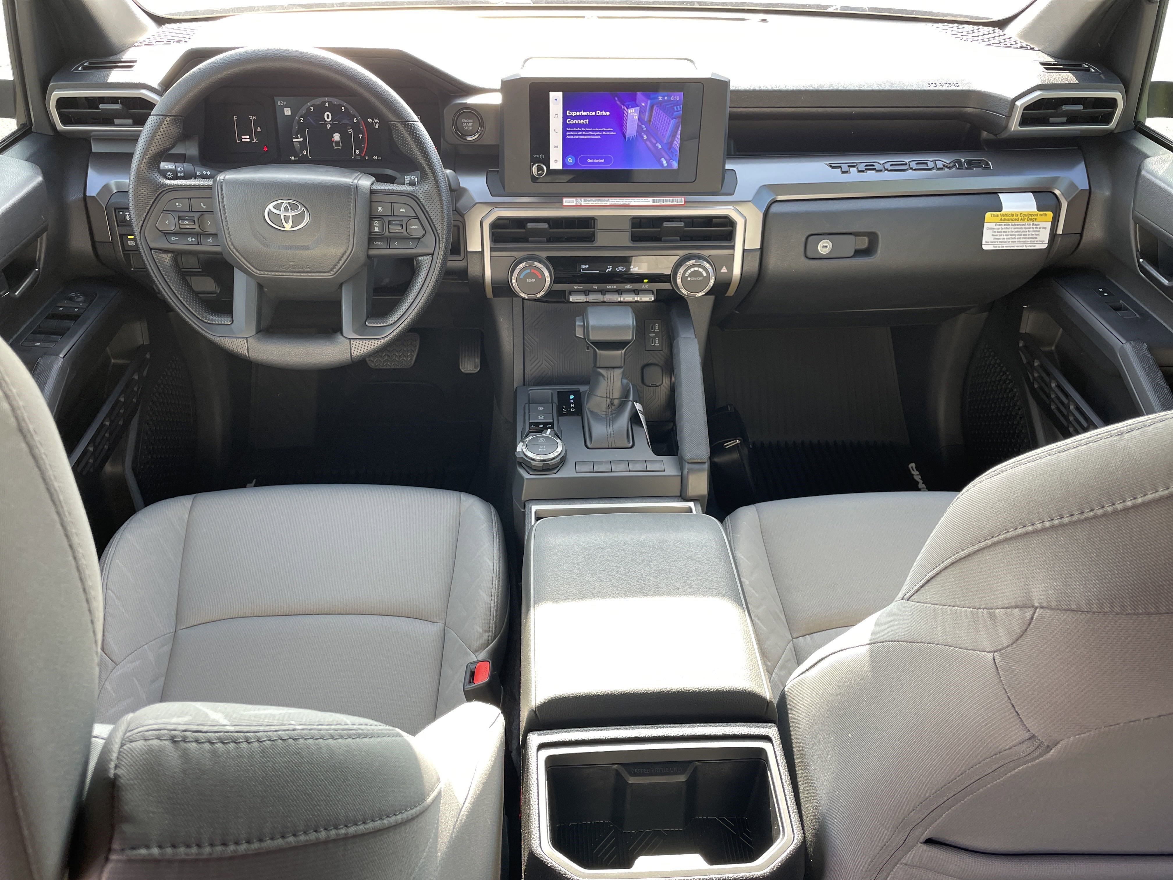 2025 Toyota Tacoma SR5 - Photo 14