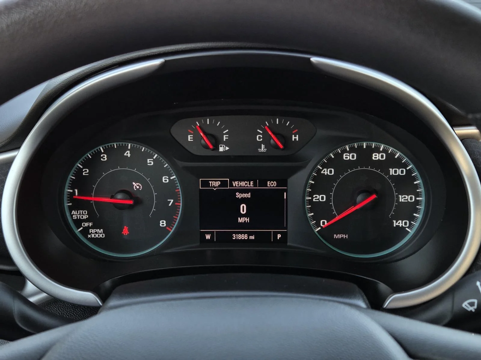 Used 2025 Summit White Chevrolet LT image 16