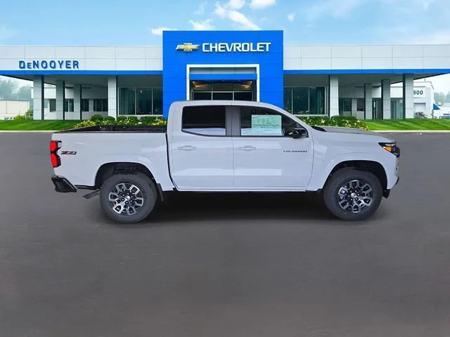 New 2026 Summit White Chevrolet Z71 image 6