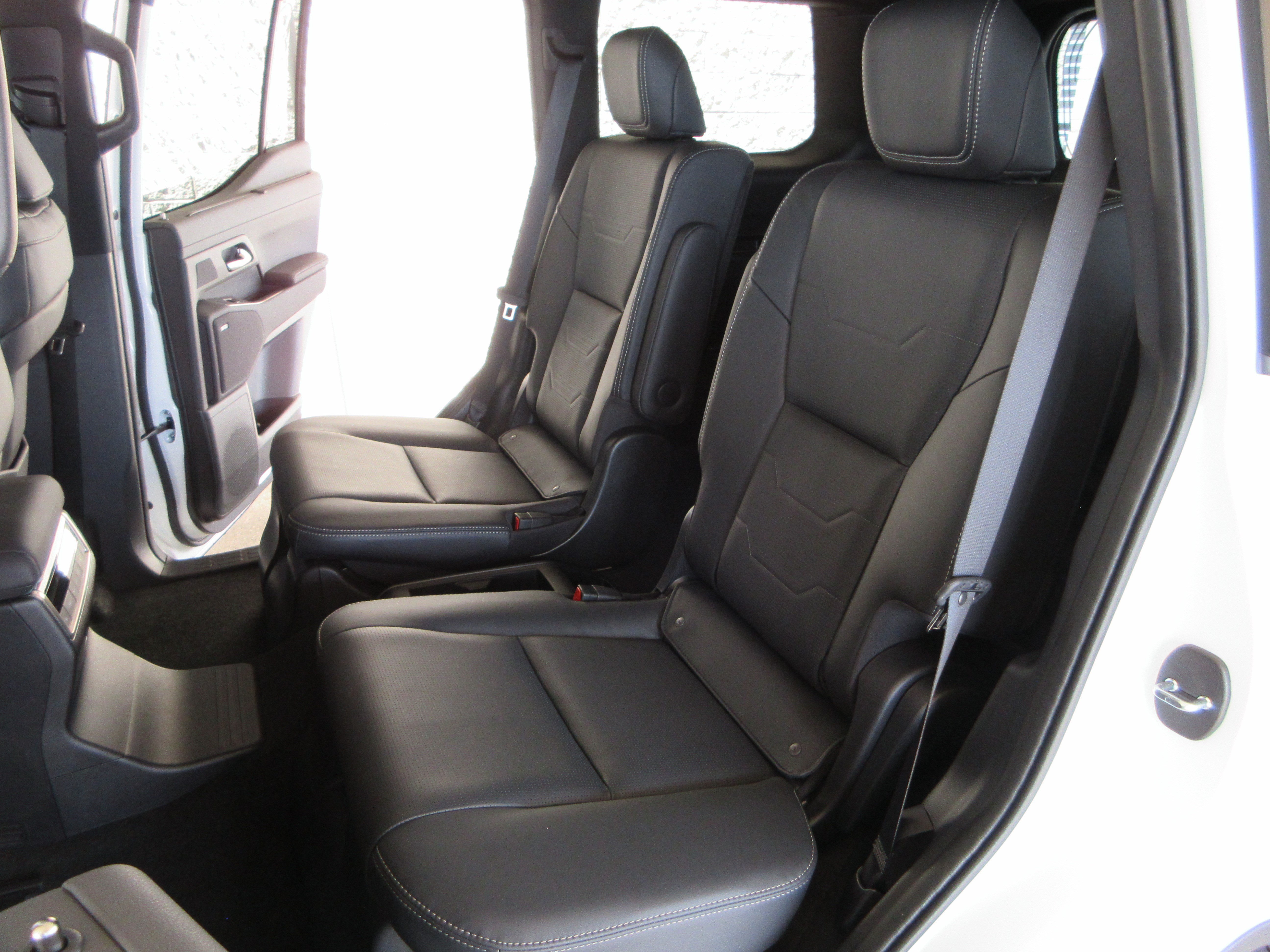 2026 Lexus GX Luxury - Photo 26