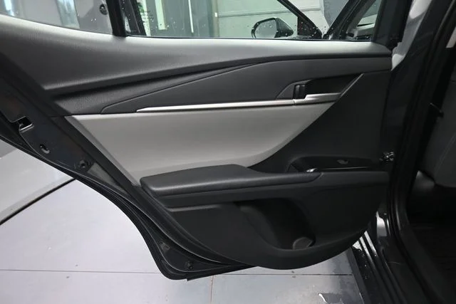 Used 2026  Toyota LE image 18