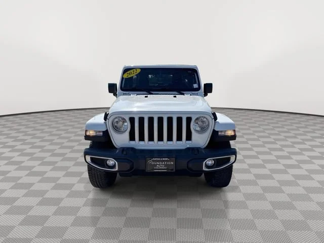Used 2022 White Jeep Unlimited Sahara image 3