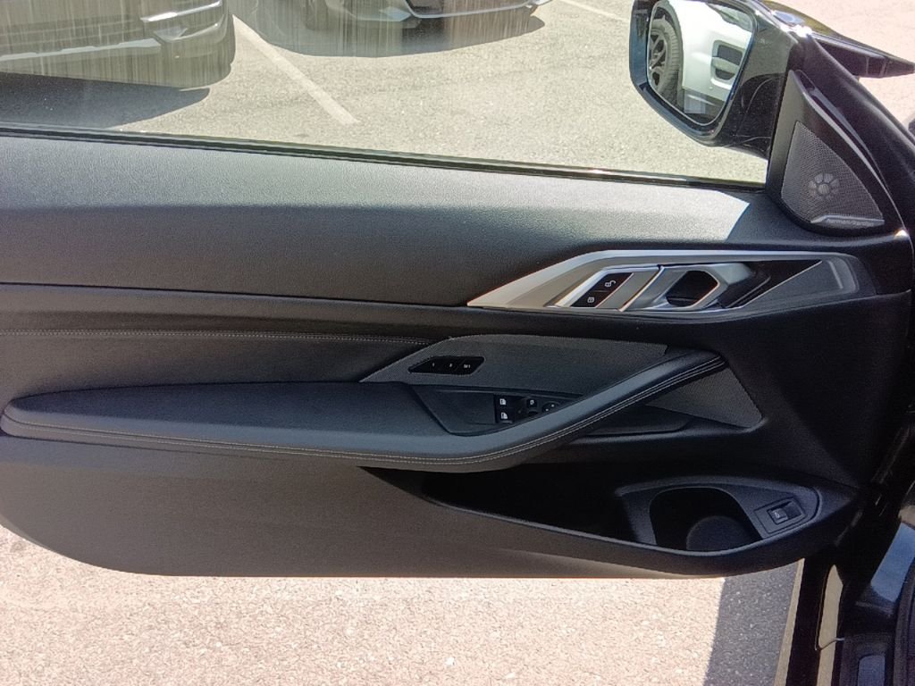 Used 2026 Black Sapphire Metallic BMW M440i xDrive image 11