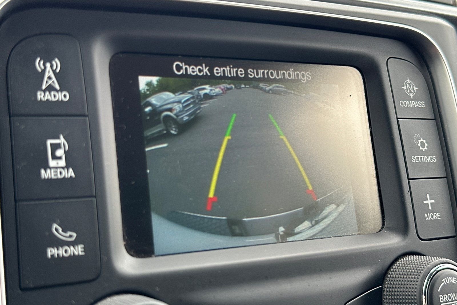 Used 2018 White Ram SLT image 21