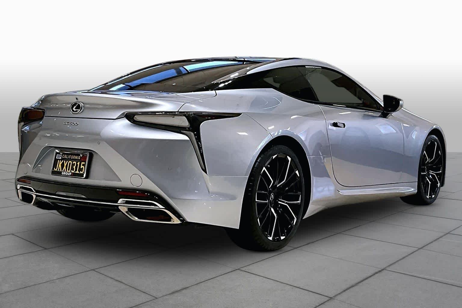 Certified Used 2022 IRIDIUM Lexus  image 12