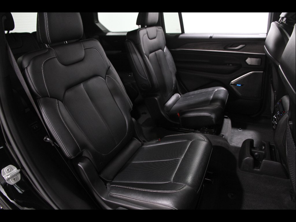 2021 Jeep Grand Cherokee L Overland - Photo 19
