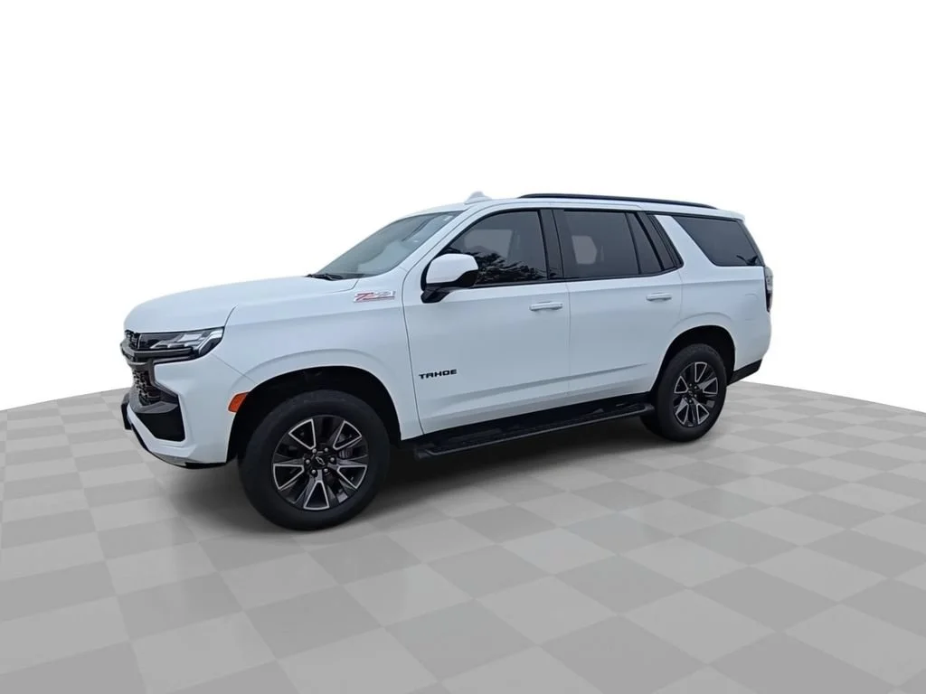Certified Used 2021 SUMMIT WHITE Chevrolet Z71 image 4