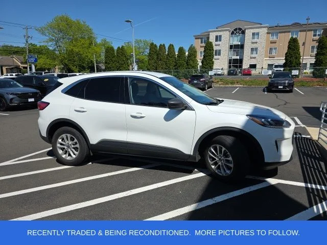 2022 Ford Escape SE AWD's photo
