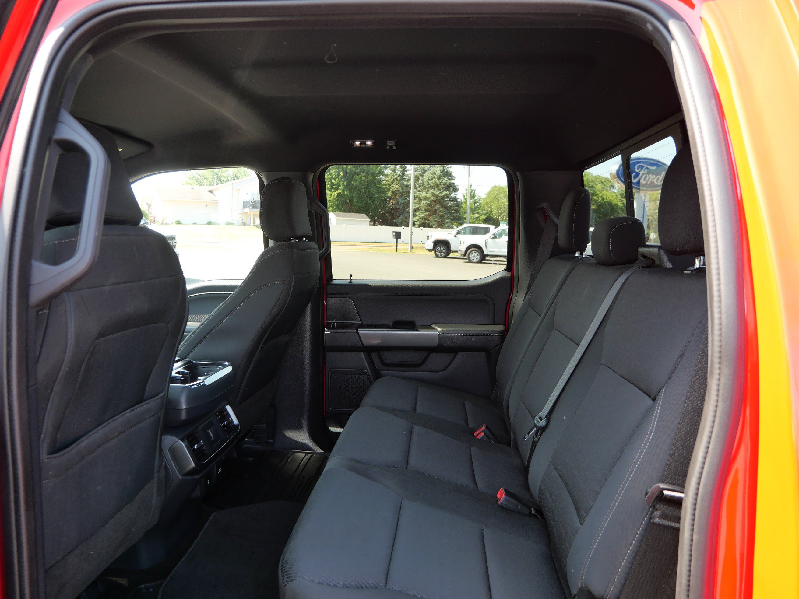 2022 Ford F-150 XLT - Photo 11