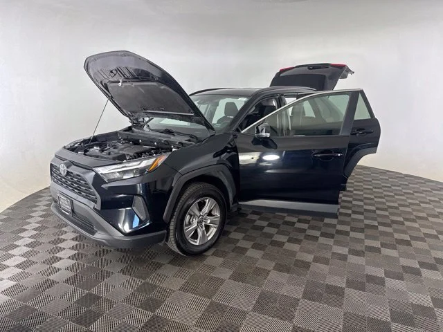 Used 2025 Black Toyota XLE image 10