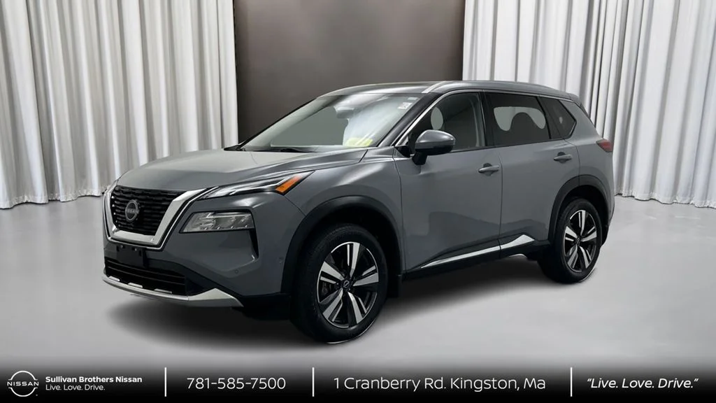 Used 2023 Gray Nissan Platinum image 1