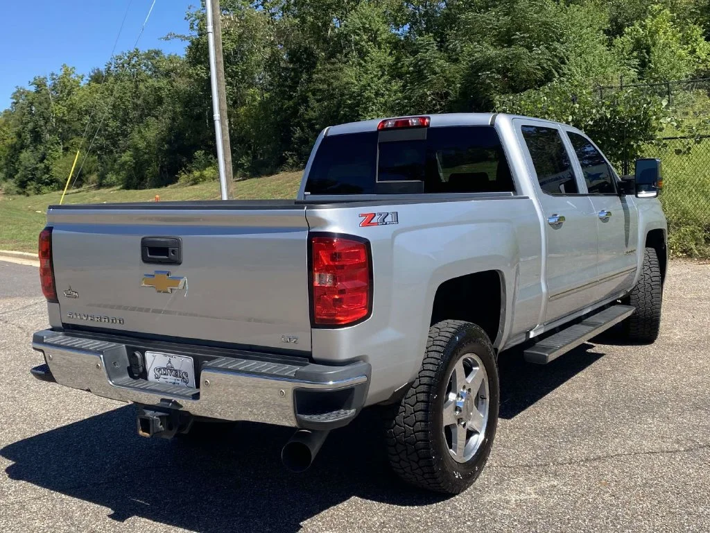 Certified Used 2018 Silver Chevrolet LTZ image 9
