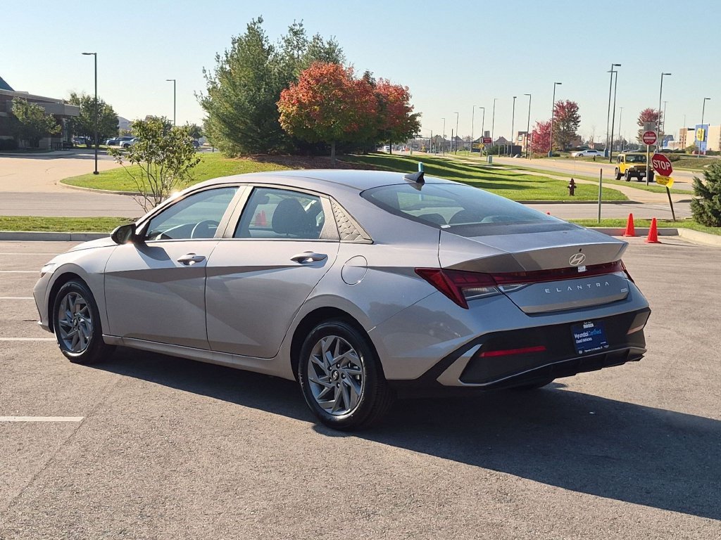 Certified Used 2026 Silver Hyundai Blue image 5
