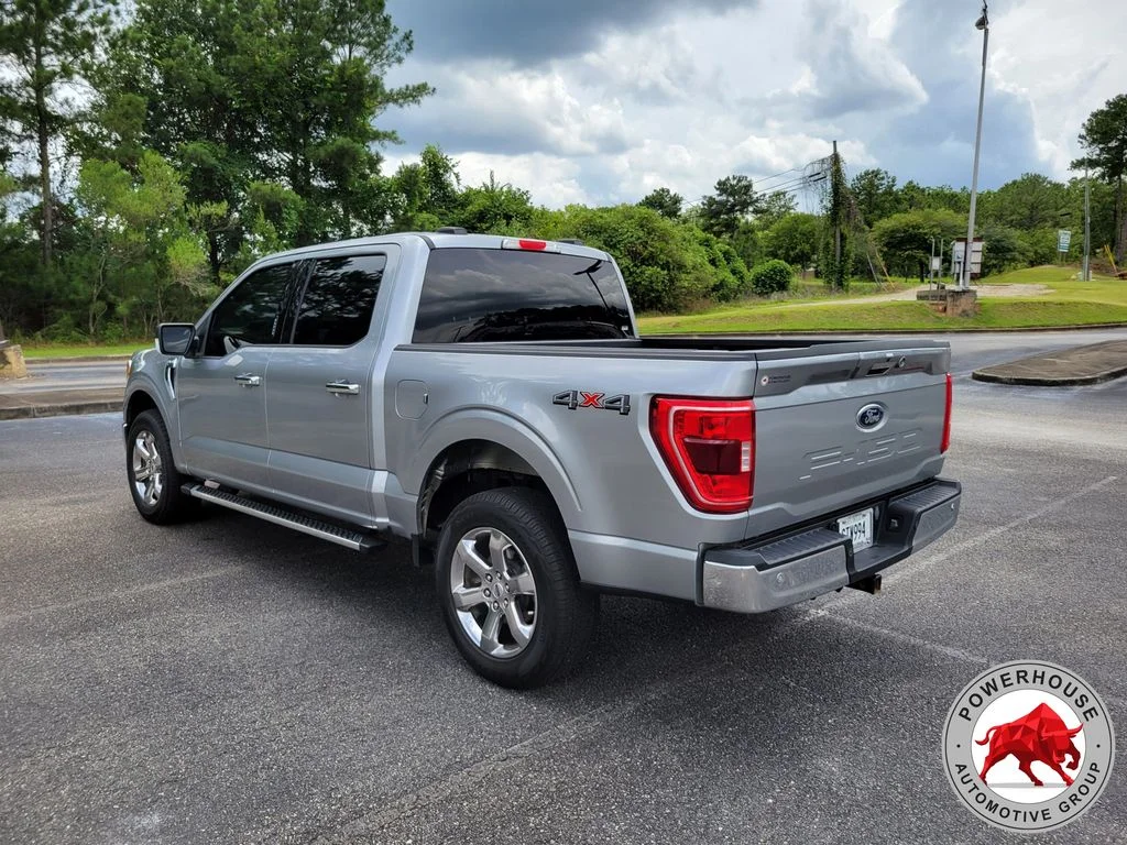 Used 2023 Silver Ford XLT image 4