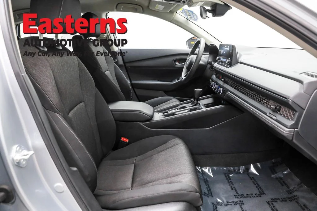 Used 2024 Gray Honda LX image 22