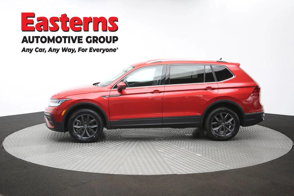 Used 2023 Red Volkswagen 2.0T SE image 57