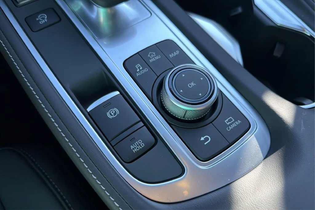 New 2027 GRAND BLUE INFINITI Sport AWD image 32