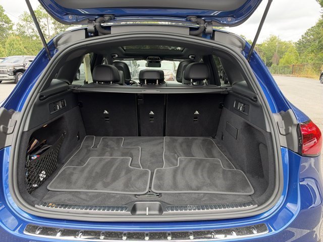 Used 2026 Starling Blue Metallic Mercedes-Benz GLC 300 image 27