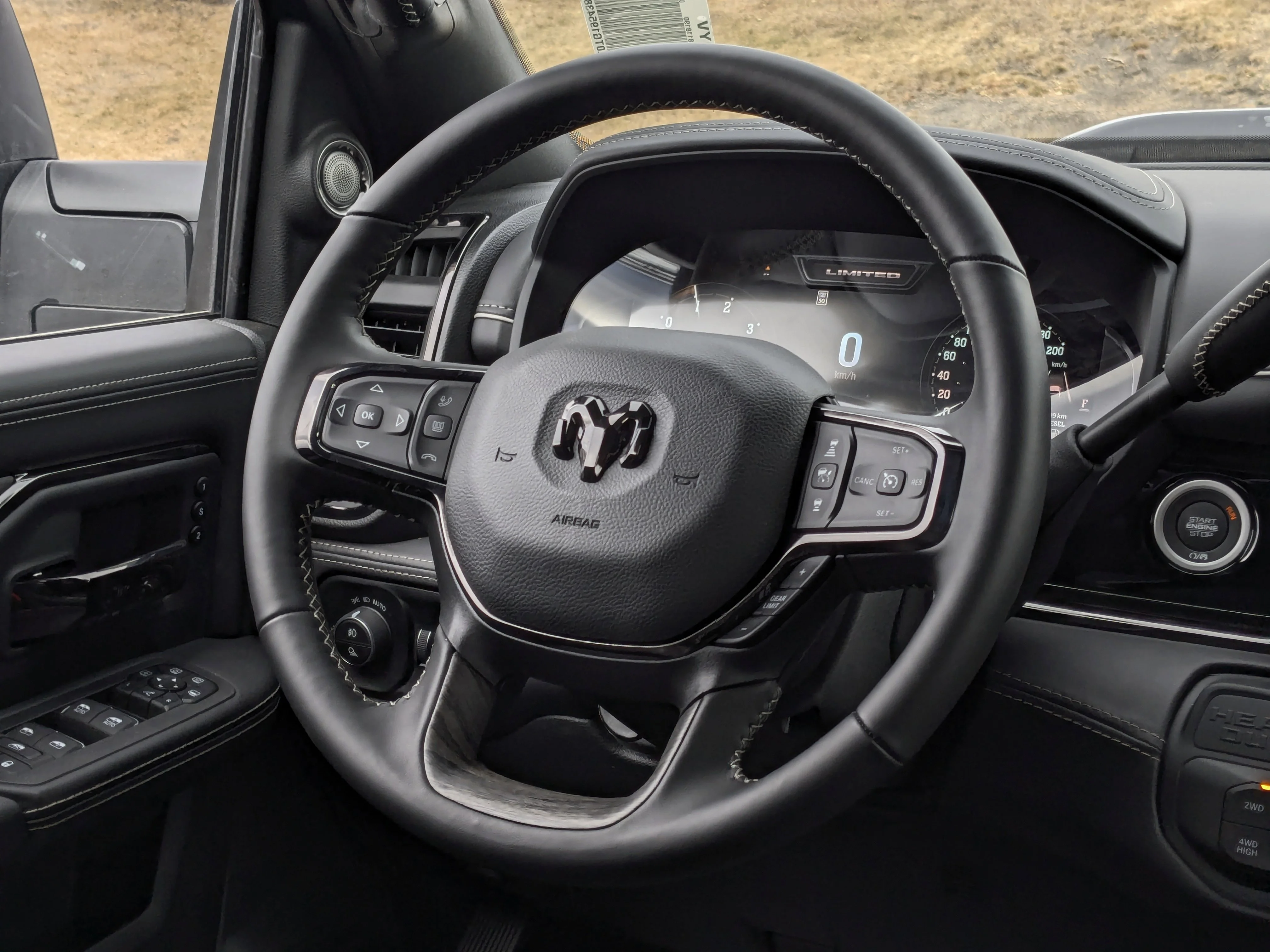 New 2026 Black RAM Limited - 5th Wheel/Gooseneck Prep - 360 Cameras - Sunroof & Tons More! image 17
