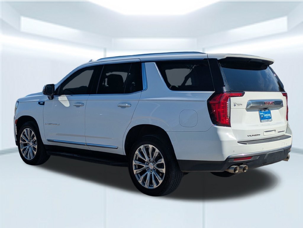 Used 2022 White GMC Denali image 3