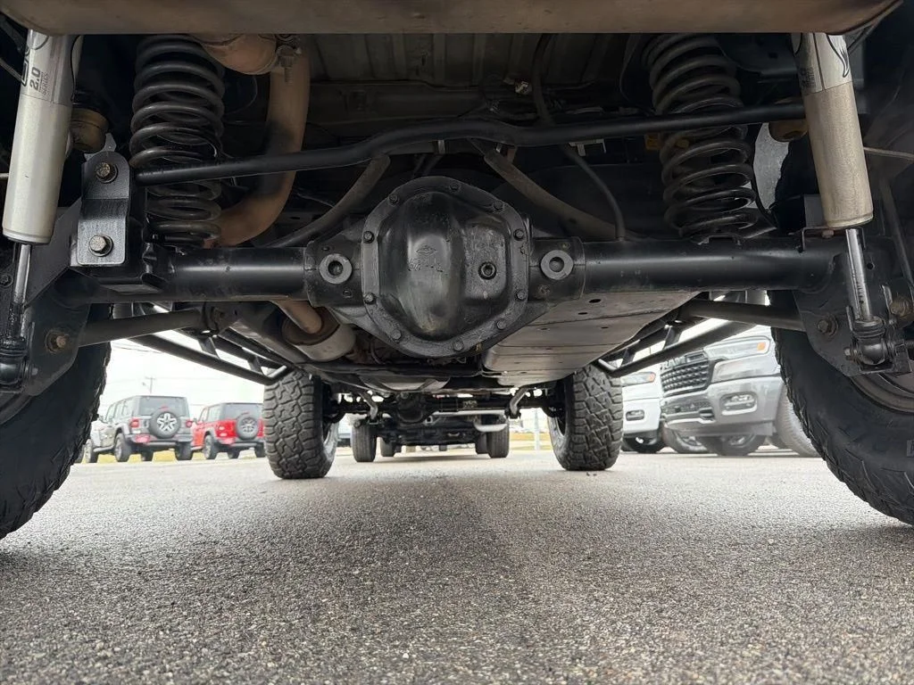 Used 2015 Silver Jeep Unlimited Sport image 20