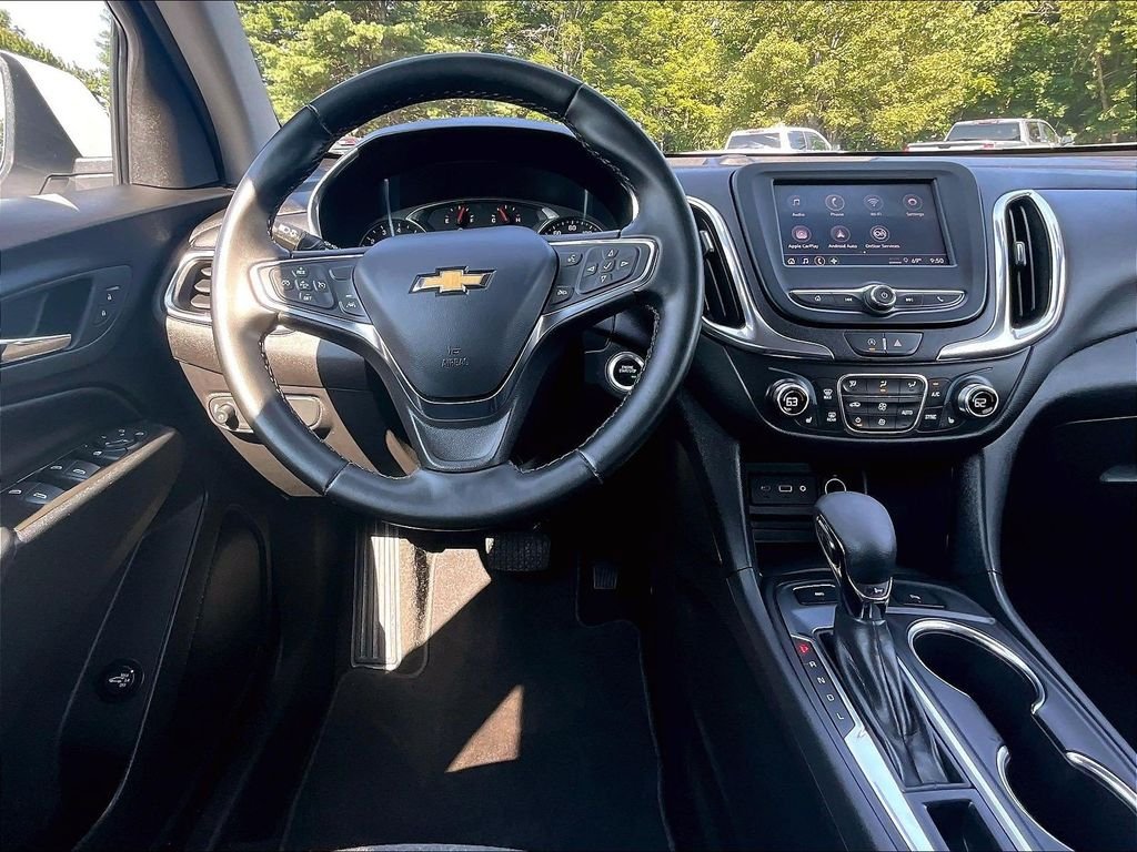 Used 2023 White Chevrolet LT image 16