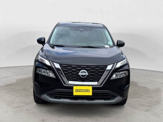 Used 2023 Super Black Nissan SV image 8