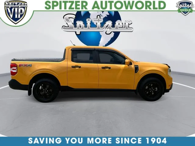 Used 2023 Orange Ford XLT image 10