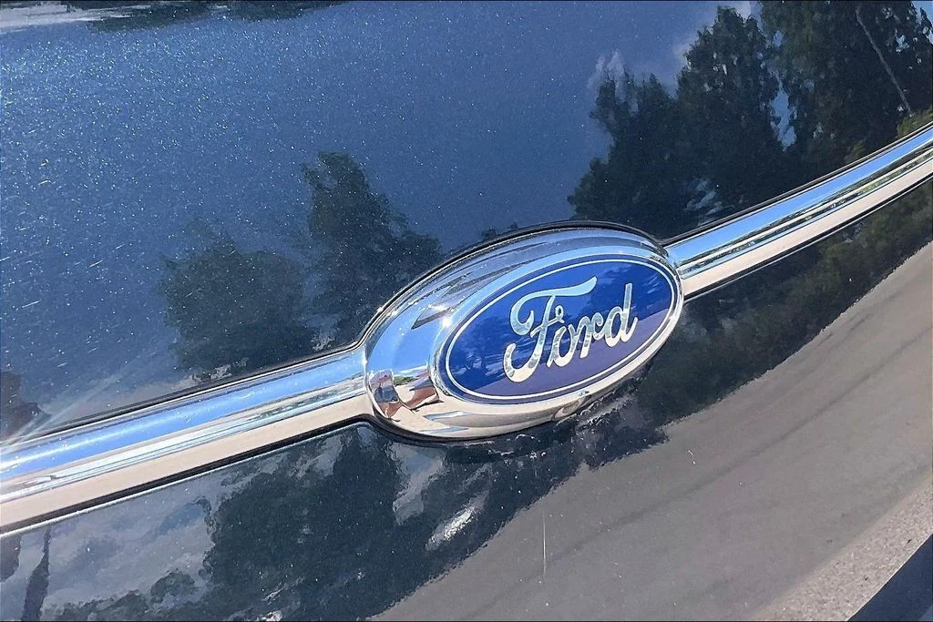 Used 2014 Blue Ford Limited image 7