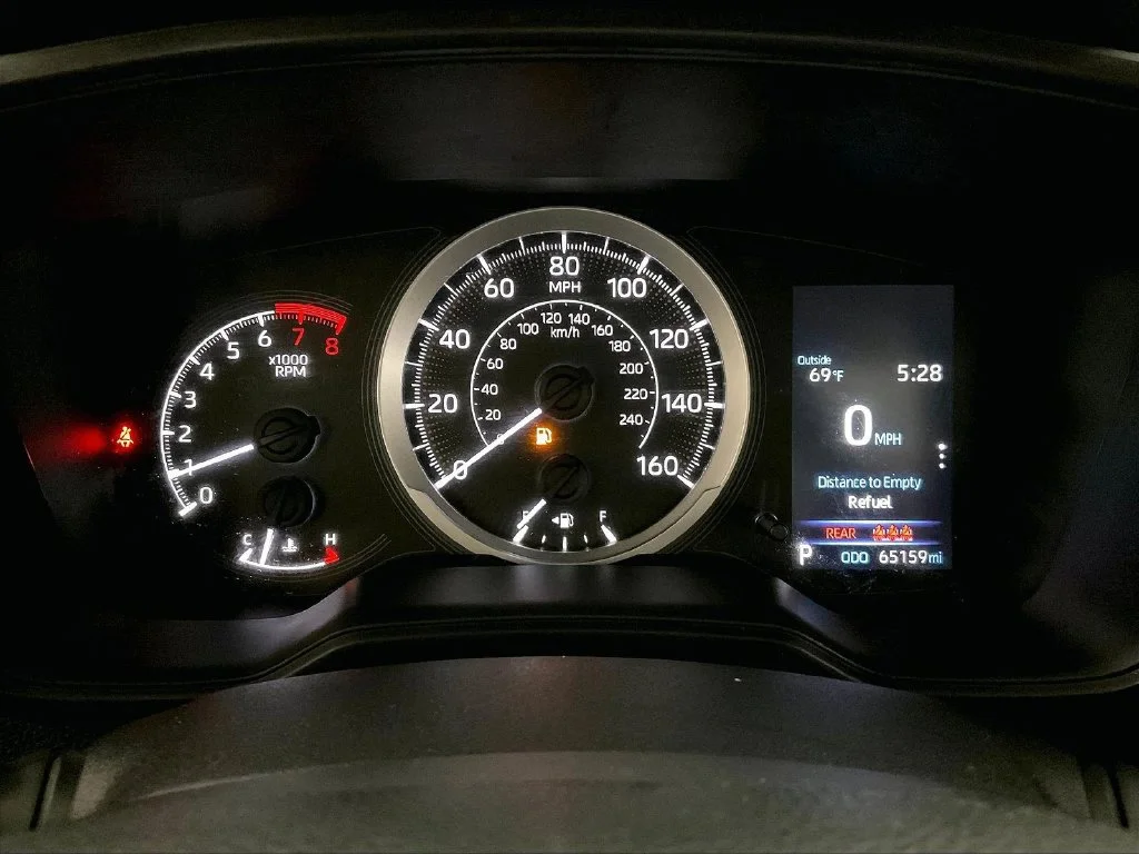 Used 2021 Red Toyota LE image 24