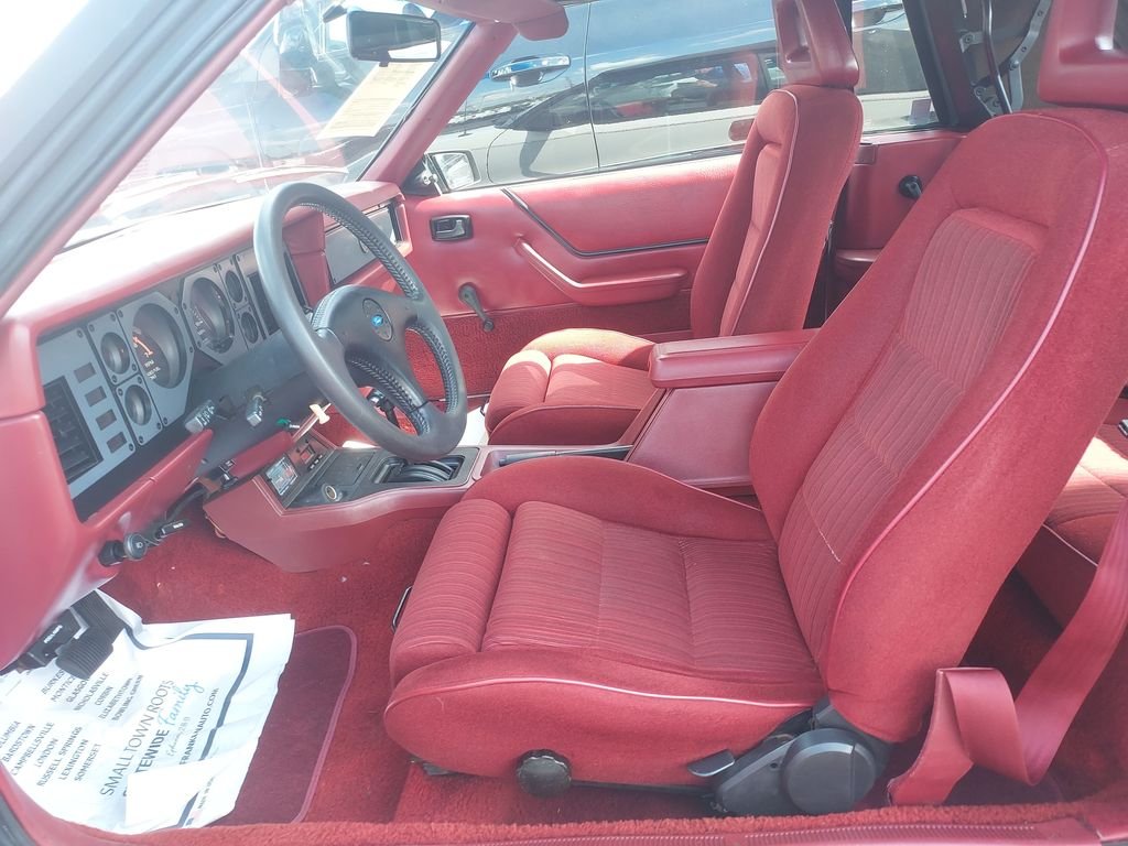 Used 1984 White Ford GT image 13