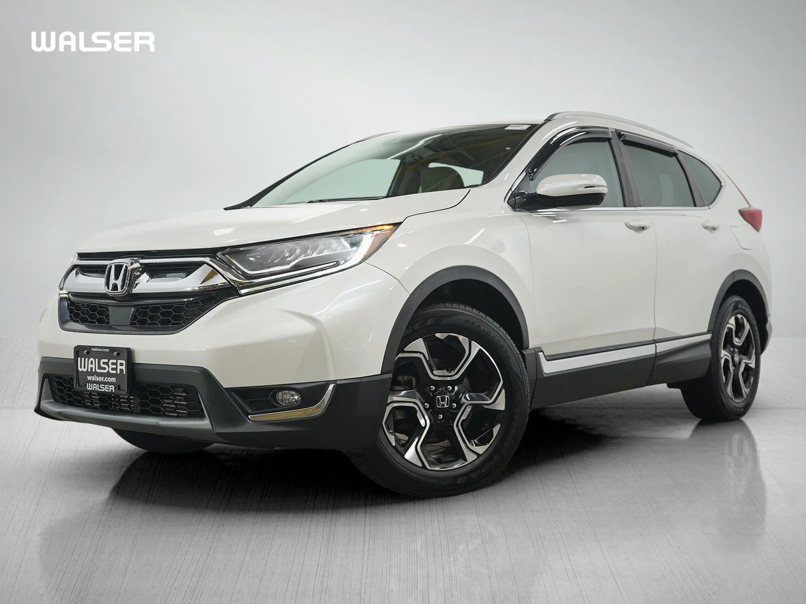 2017 Honda CR-V Touring AWD's photo