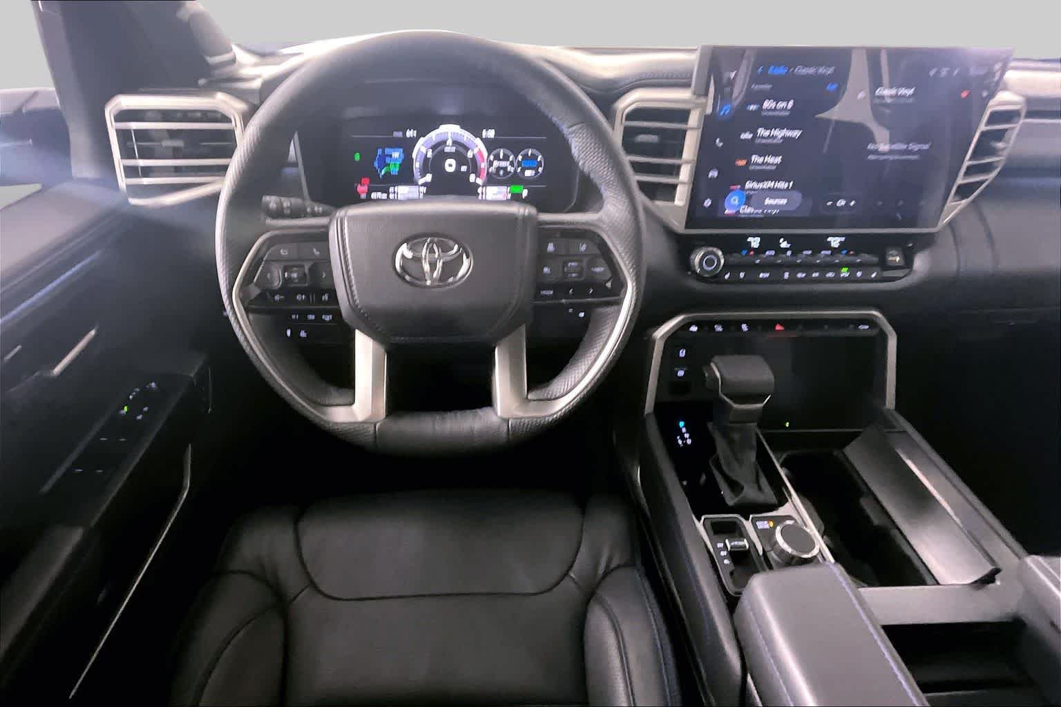 2026 Toyota Tundra Platinum - Photo 9