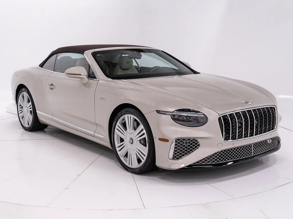 Certified Used 2026 White Sand - by Mulliner Bentley Azure image 16