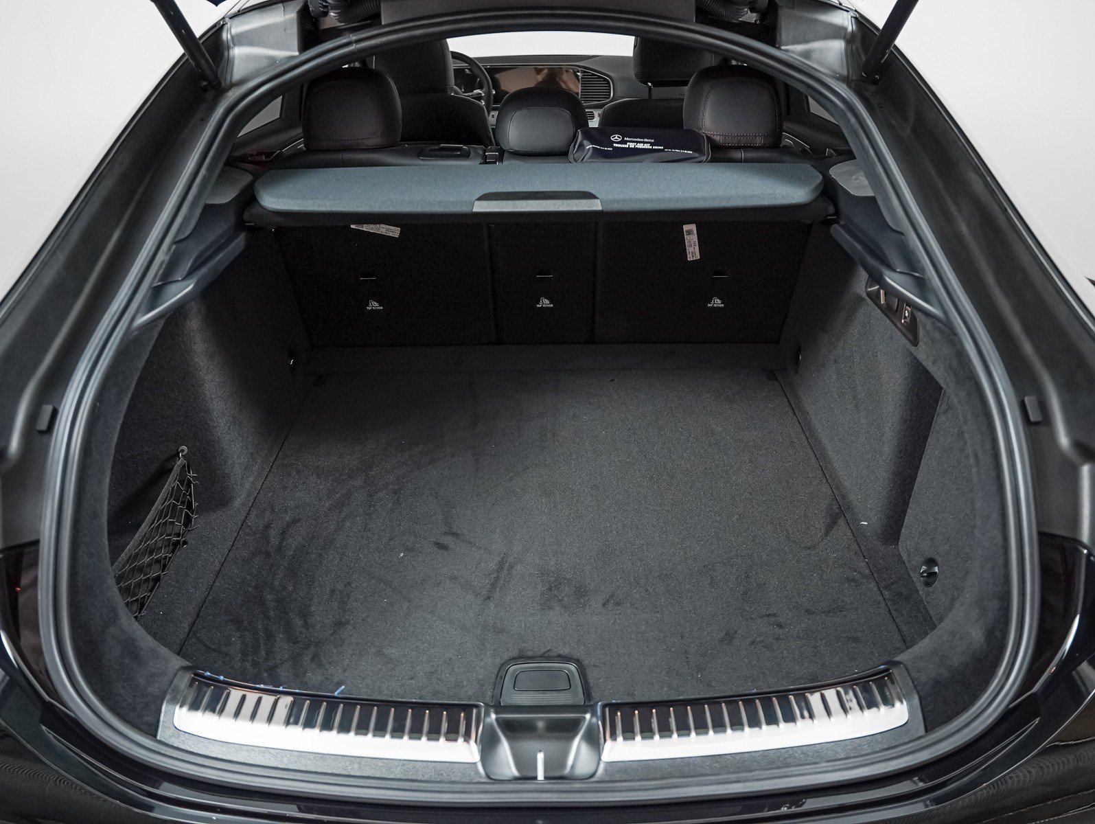 New 2026 Obsidian Black Metallic Mercedes-Benz AMG® GLE 53 4MATIC+ Coupe image 8