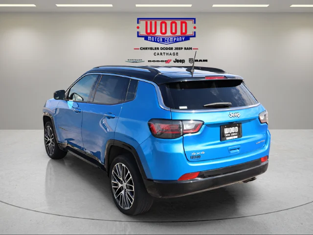 Used 2022 Laser Blue Pearlcoat Jeep Limited image 8