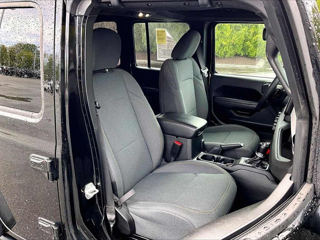 Used 2024 Black Jeep Sport image 11