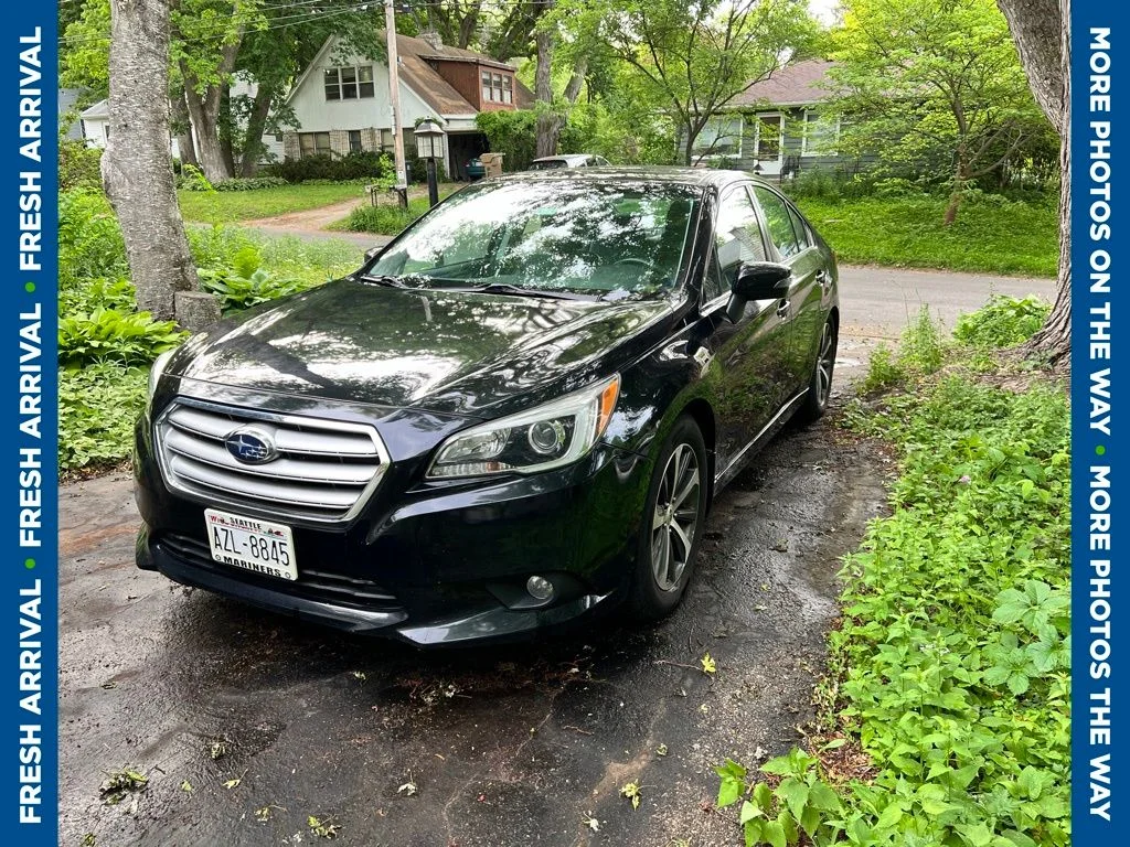 Used 2016 Black Subaru 2.5i image 5