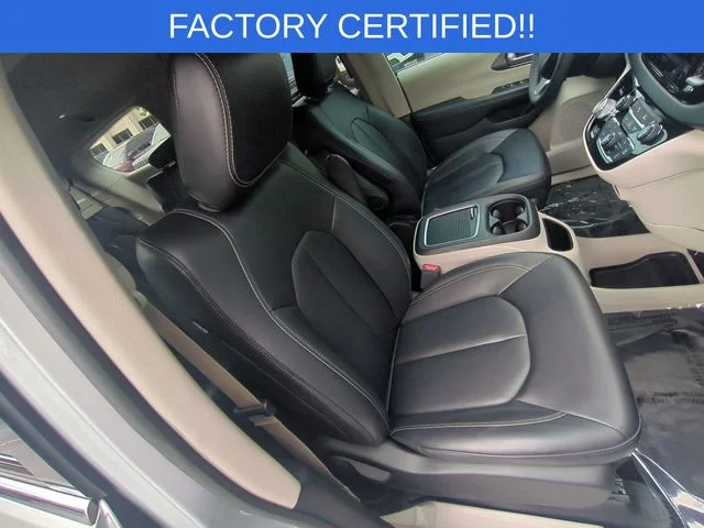 Used 2023 Silver Chrysler Touring L image 33