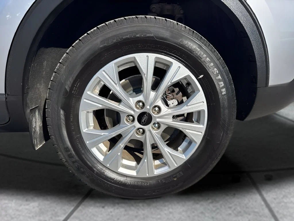 Used 2024 Silver Ford Active image 32