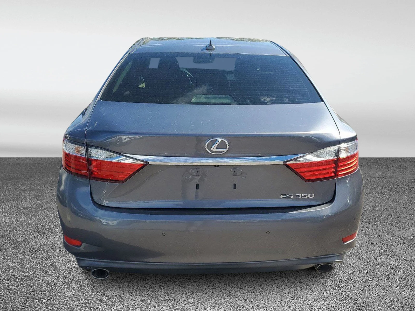 Used 2014  Lexus  image 5