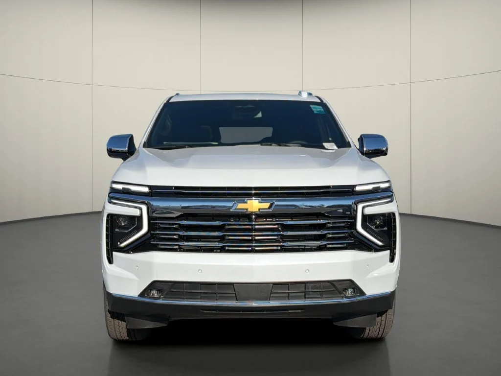 New 2027 Polar White Tricoat Chevrolet Premier image 2