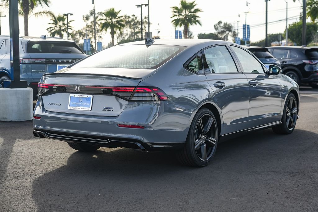 New 2026 Urban Gray Pearl Honda Sport-L image 9