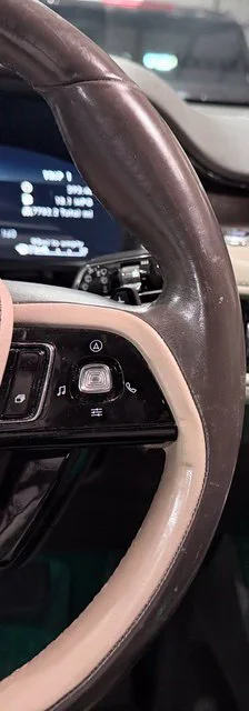 Used 2020 White Lincoln Reserve image 28