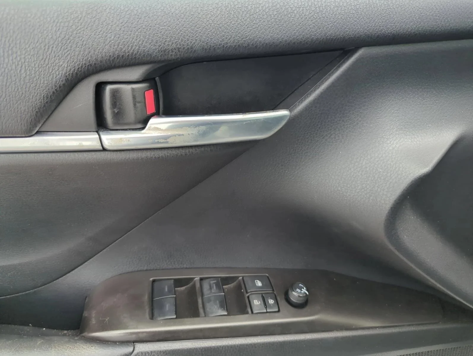 Used 2023 Celestial Silver Metallic Toyota SE image 10