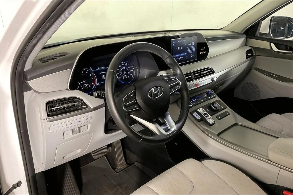 Used 2021 White Hyundai SEL image 14