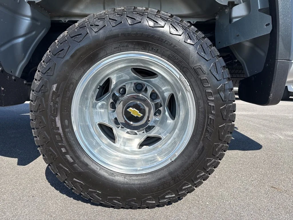 Used 2022 Silver Chevrolet LTZ image 13